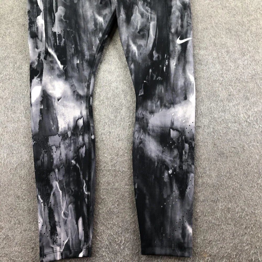 Nike leggings womens